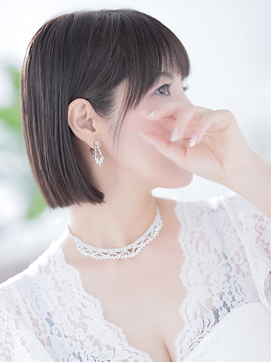 綾瀬るな『STANDARD』